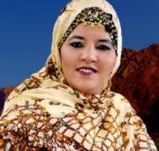 فاطمة تبعمرانت.. سيرة فنانة أ...